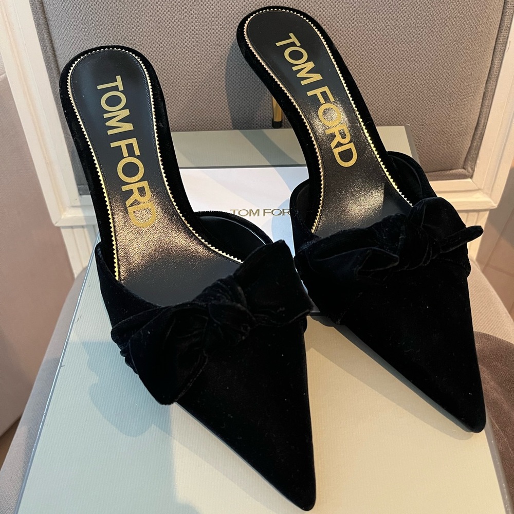 Tom Ford velvet heels